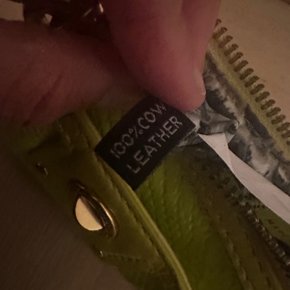 Marc by Marc Jacobs acid lemon bag. - Picture 5 of 9